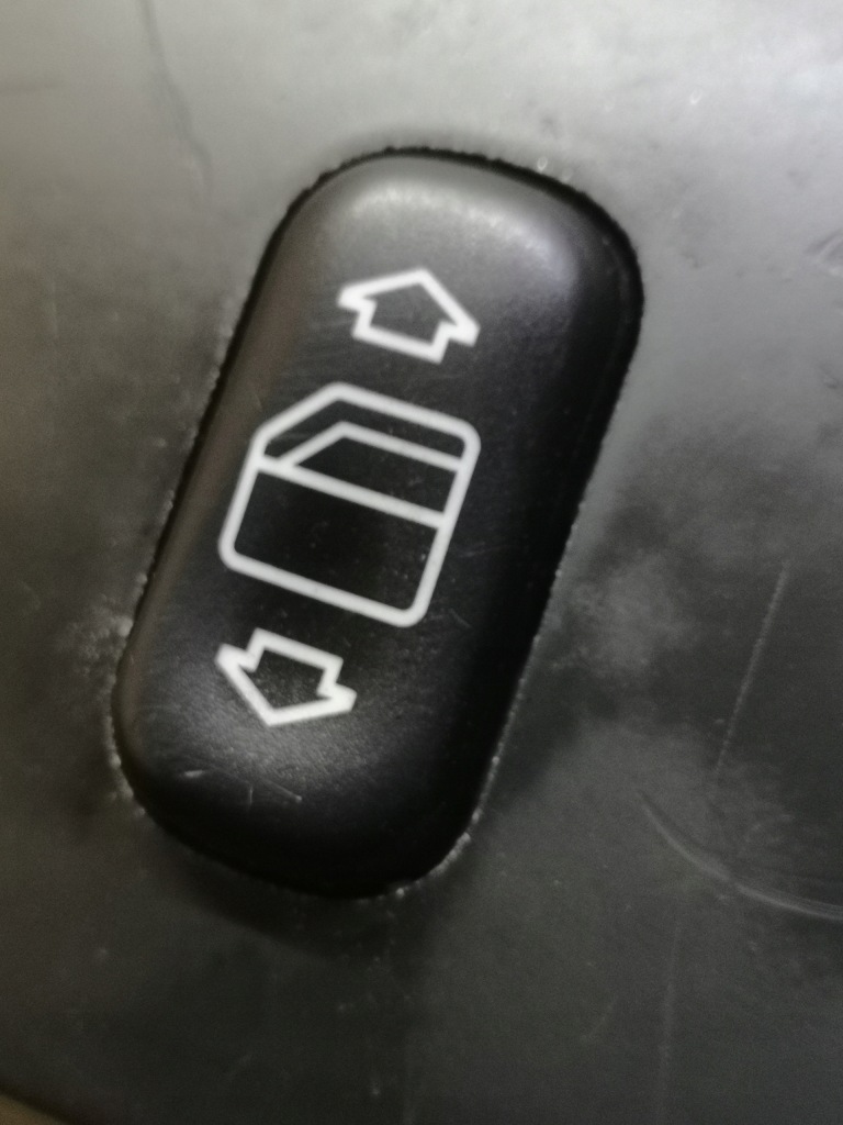 фото №13, Решётка обдув средняя mercedes s w220 2208300654