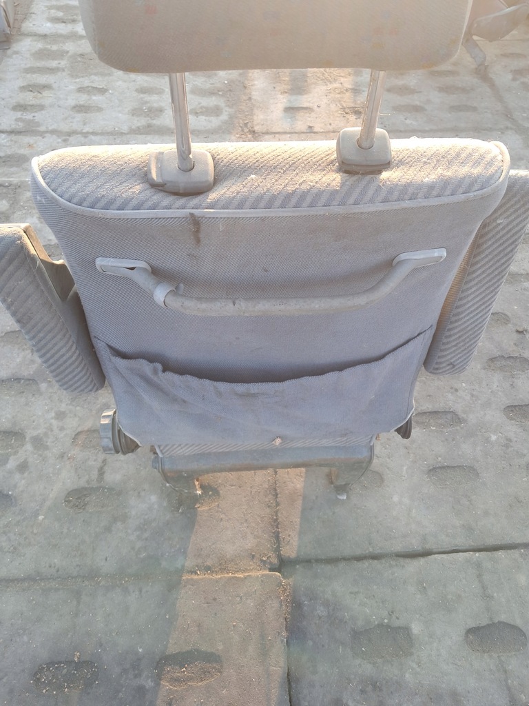 фото №5, Сиденье правый пассажира t4 multivan caravelle 2x подлокотники