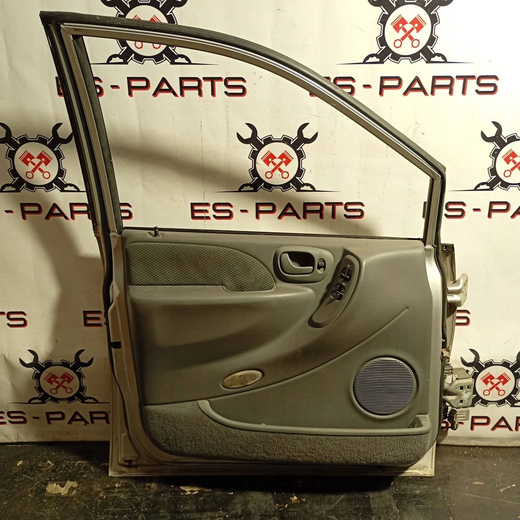 фото №6, Двері передні перед сторона ліва chrysler voyager iv