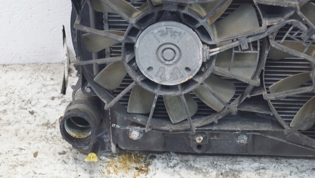 фото №5, Lexus is 220 комплект радіатор вентилятори