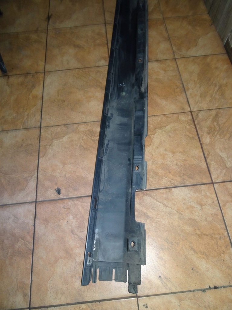 фото №5, Volvo v50 молдинг поріг ліва