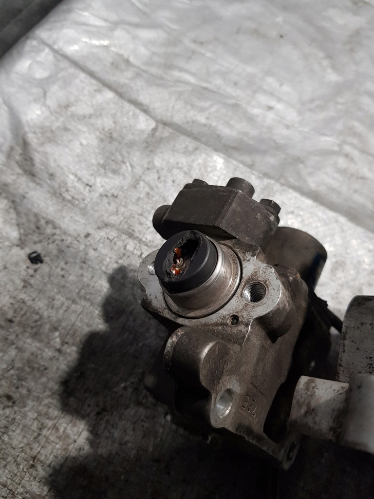 фото №9, Mitsubishi carisma 1.8 gdi насос топлива md351017