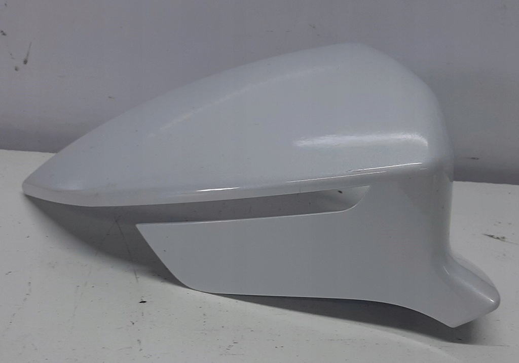 фото №1, Корпус зеркало правая seat ateca с dośw.