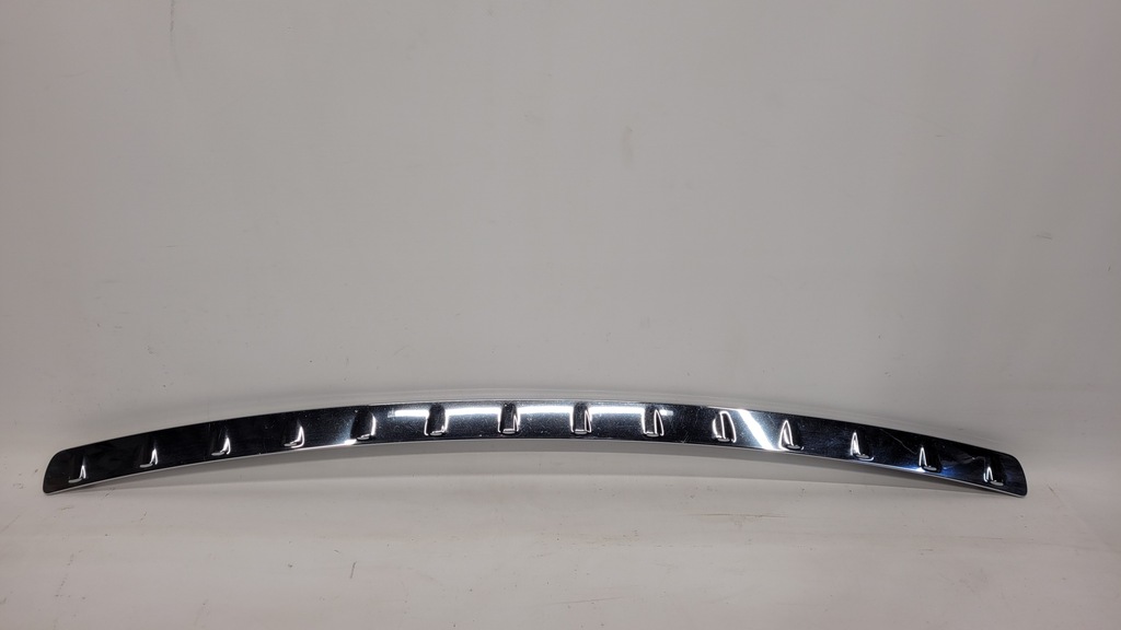 фото №1, Mercedes gla a156 молдинг na бампер задняя хром