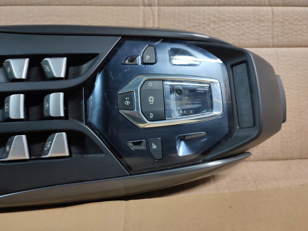 фото №7, Панель крыша лампа потолочный освещение citroen ds5 9678259477 2011-2018