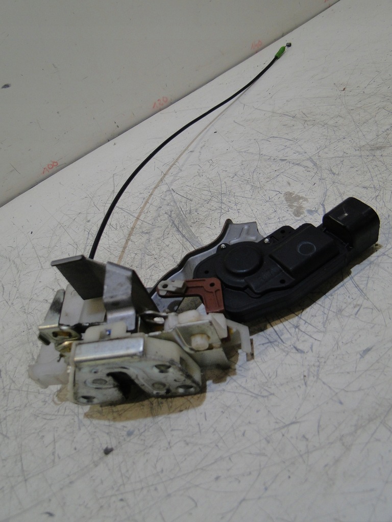 фото №6, Citroen c1 5d замок дверь правый задняя задний 2 pin