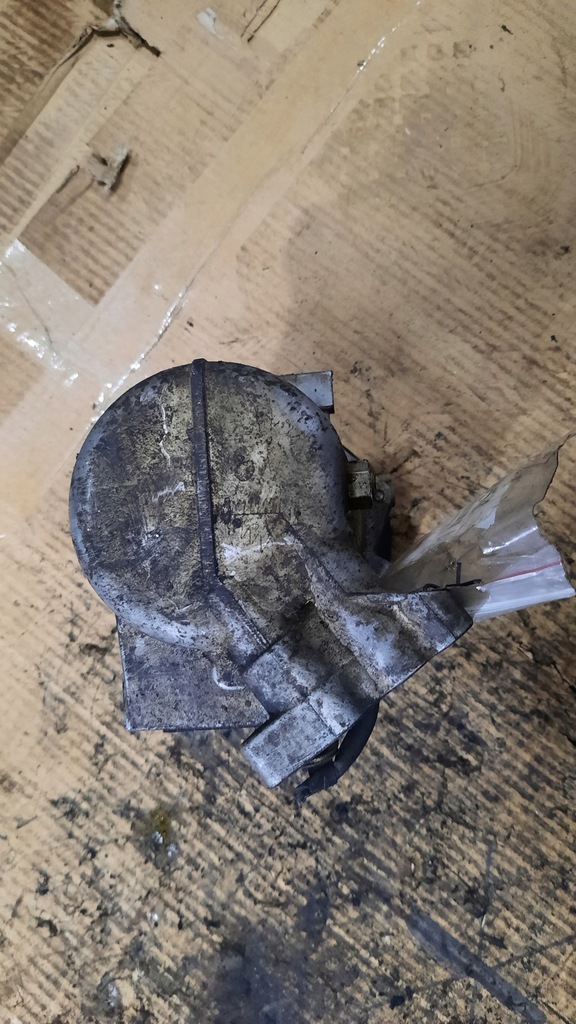 фото №4, Компрессор кондиционера dacia duster 1.6b 14r