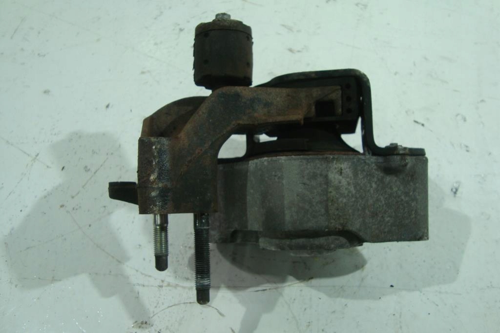 фото №1, Кронштейн двигуна 1,5 prius ii 03-