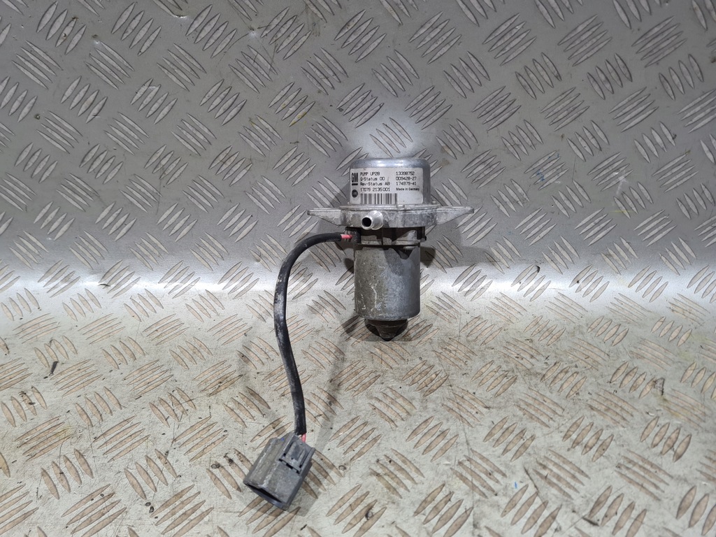 фото №1, Насос вакууму вакуум opel astra j 1.4 turbo