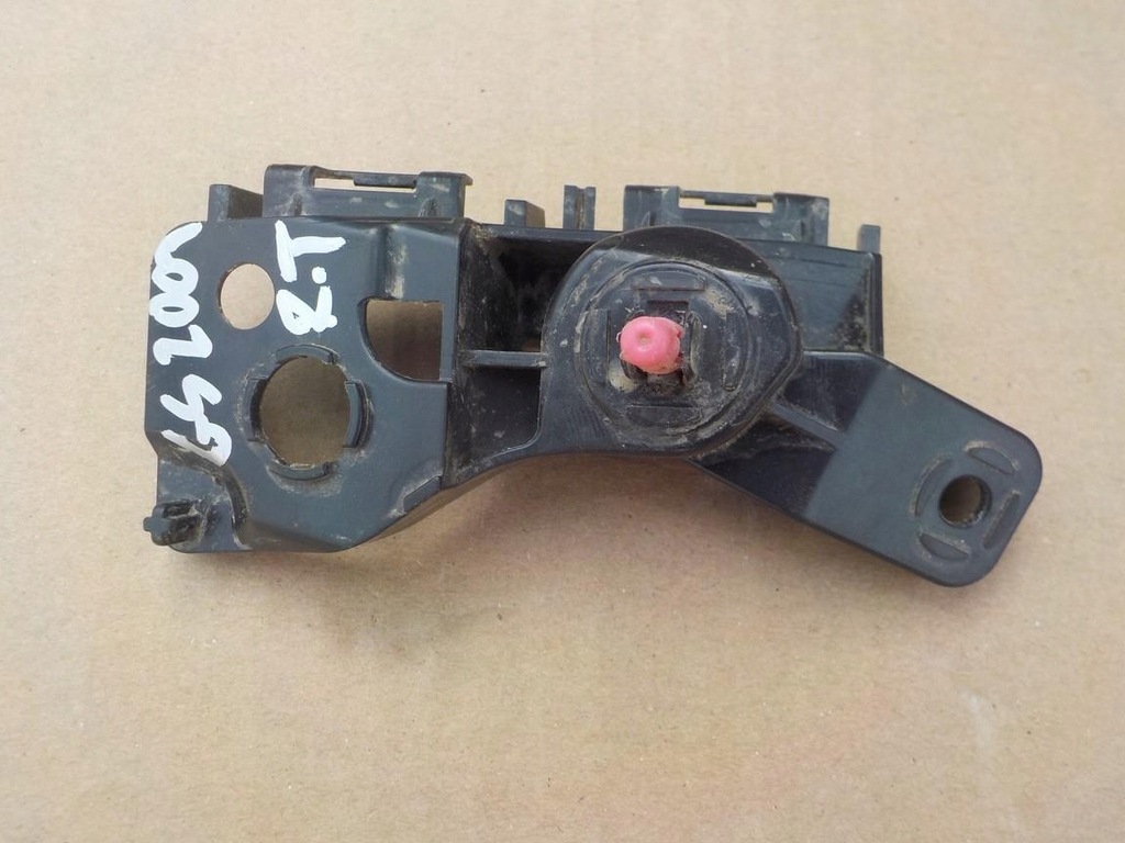 фото №1, Направляющая бампера правый задняя lexus gs iv 52115-33110