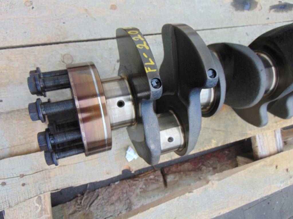 Volvo fl6 220 03r wał колінчастий Зі Шроту