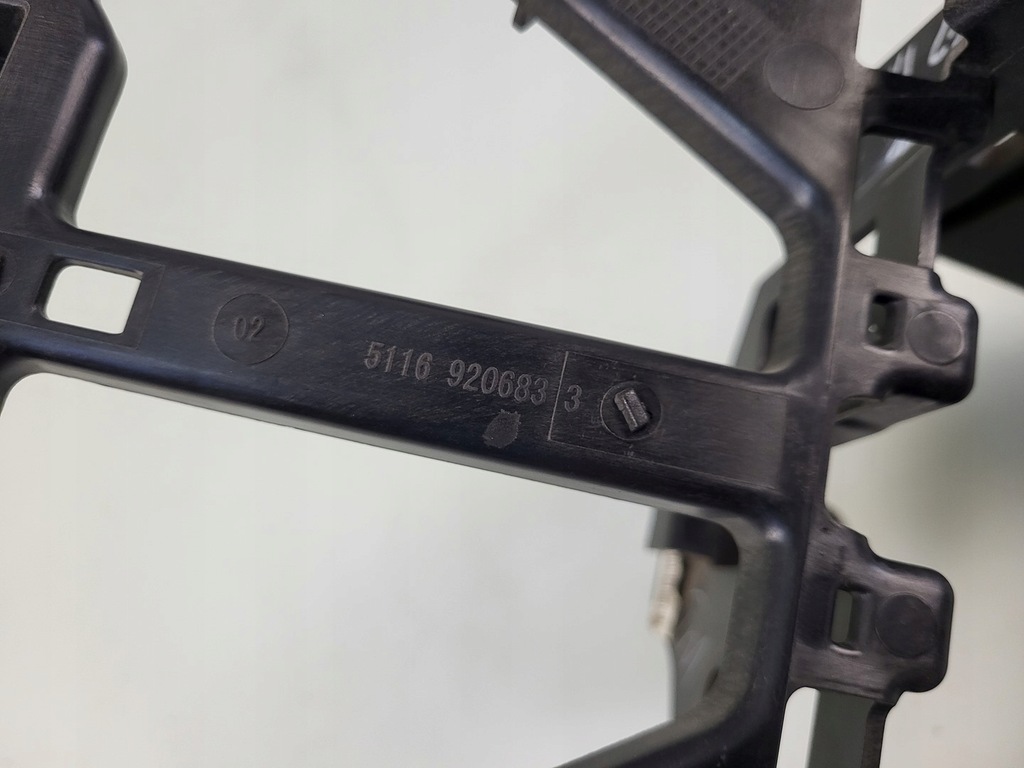 фото №4, Mini cooper r56 r55 каркас кронштейн рама рамка консоли панели