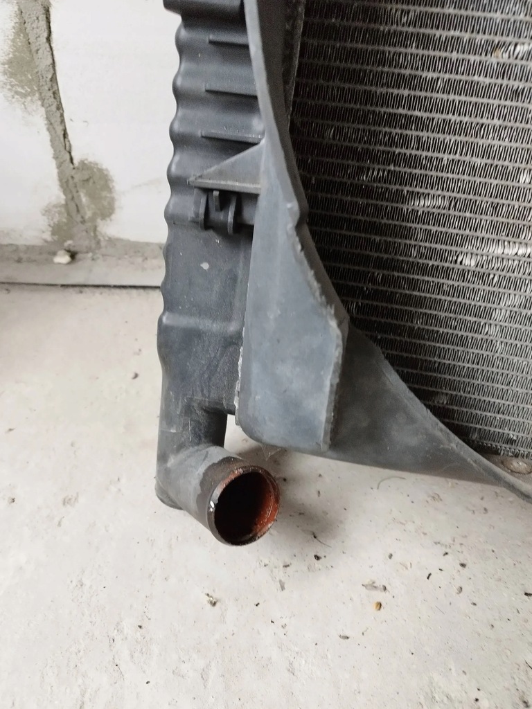 фото №9, Jeep cherokee 2002 2.5d радіатор wody