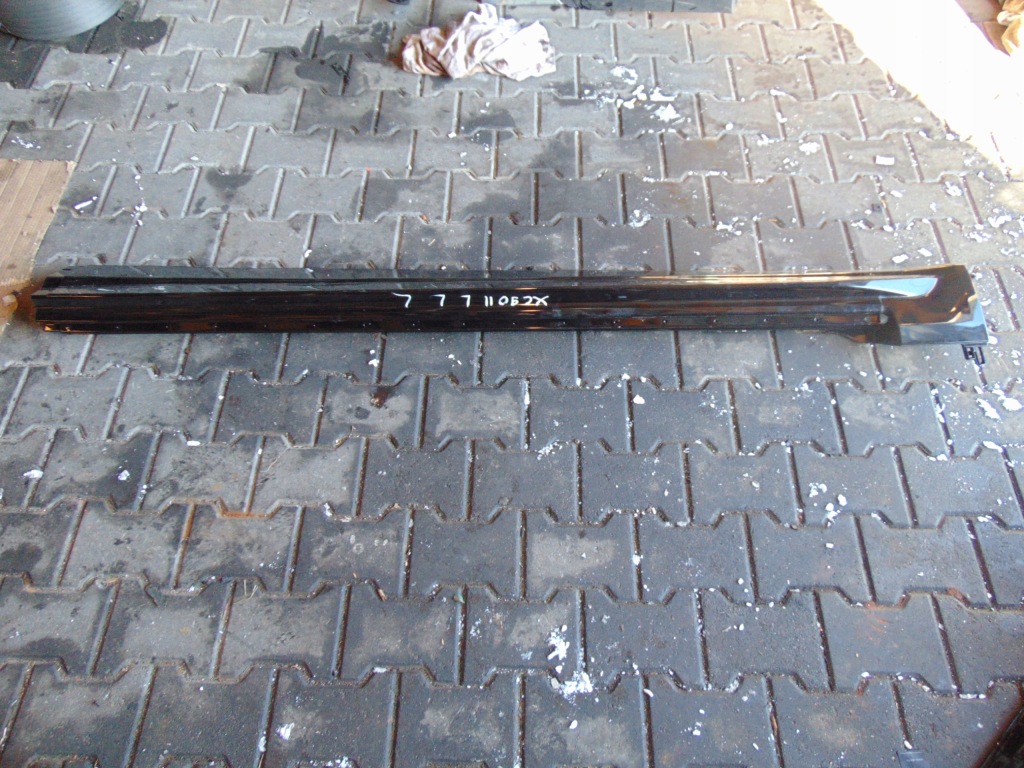 Молдинг порог левая 31672370 volvo xc90 ii Цена