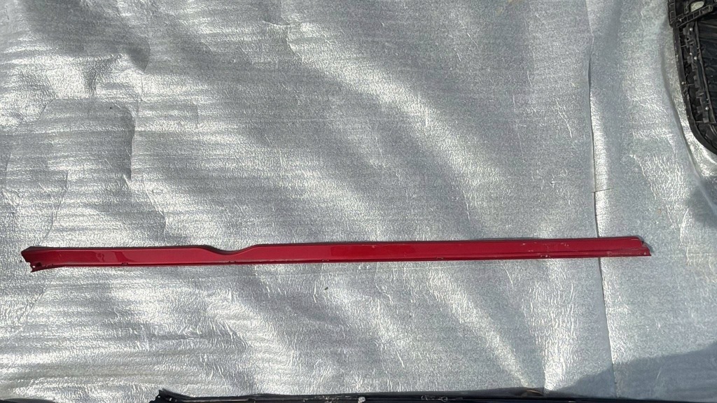 Купить Tesla model s накладка порог левая 1012215-00-g