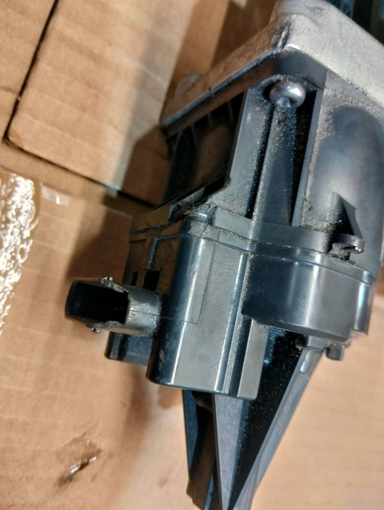 Турбонагнетатель bmw f20 f21 f22 f30 f31 f32 f34 f36 9895980 continental оригинал с Разборки