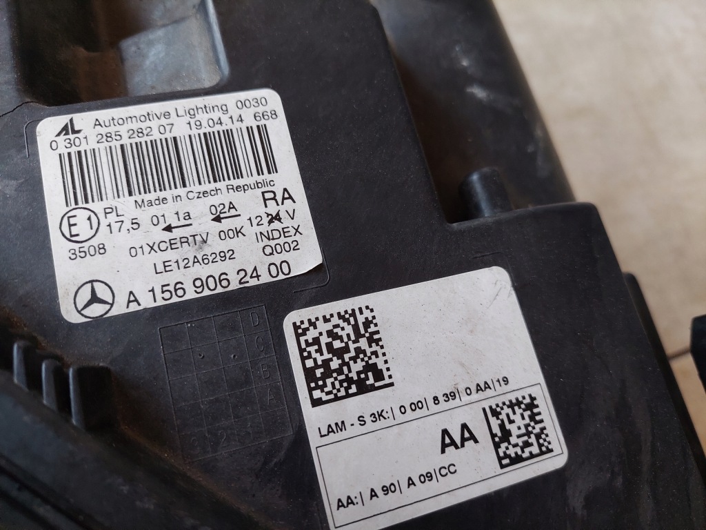 Правая фара - bi ксенон - led - mercedes gla w156 Цена