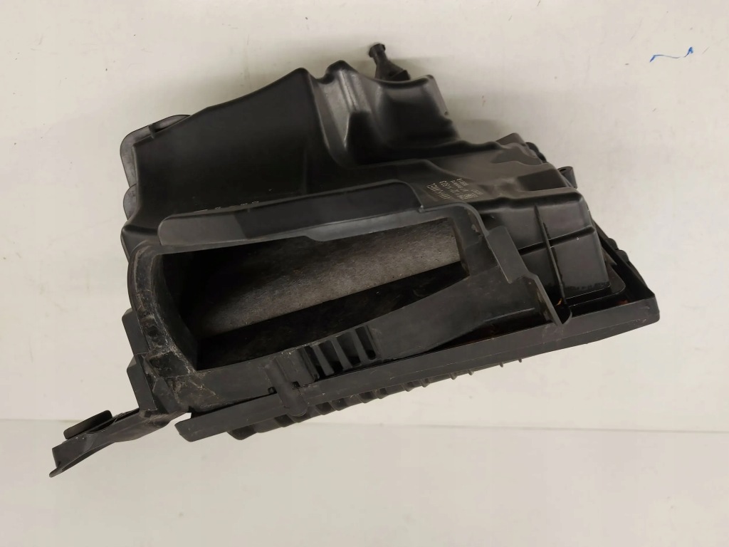 фото №11, Bmw 1 f40 x2 f39 x1 f48 mini f60 дизель корпус фільтра повітря