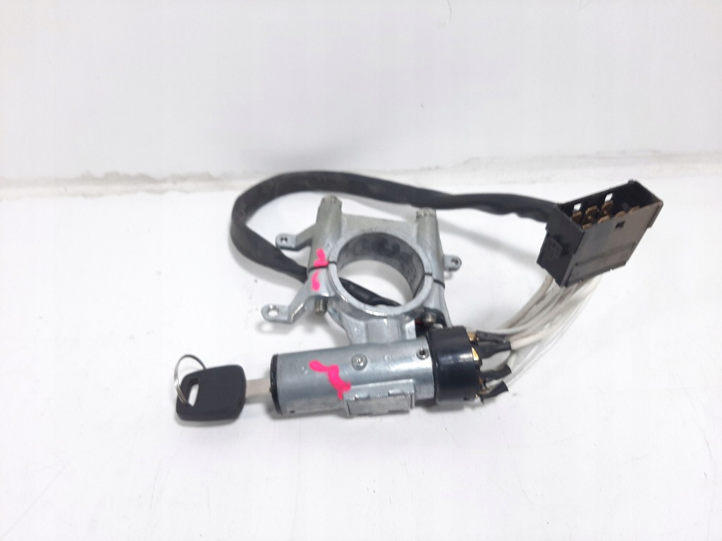 фото №10, Man 19.343 euro2 silent 10000cm3 98r замок запалювання ключ з вкладка 7pin