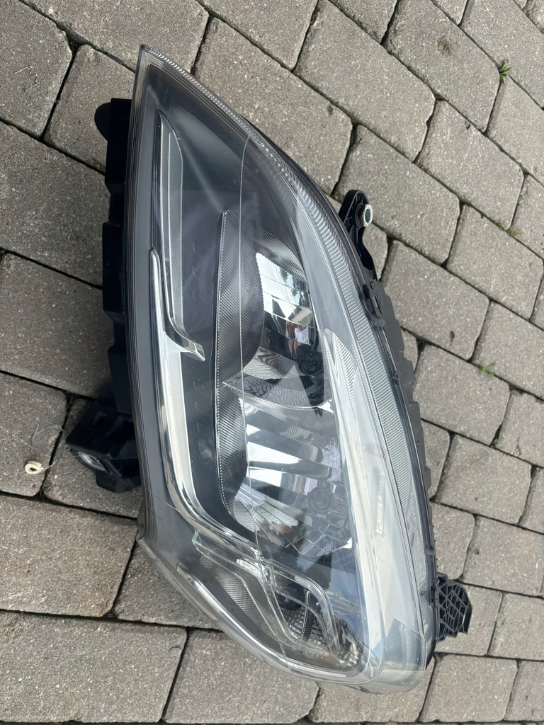 фото №1, Фара лампа левая fiat doblo ii 2 lift 521094580 europa