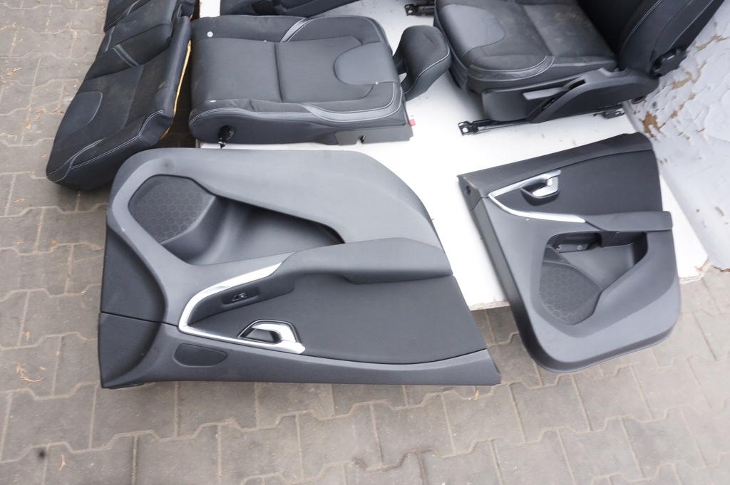 фото №6, Сиденья volvo v40 2 ii