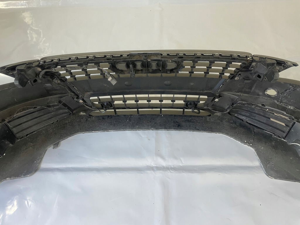 фото №7, Бампер передний перед pdc audi a4 b8 цвет lz9y