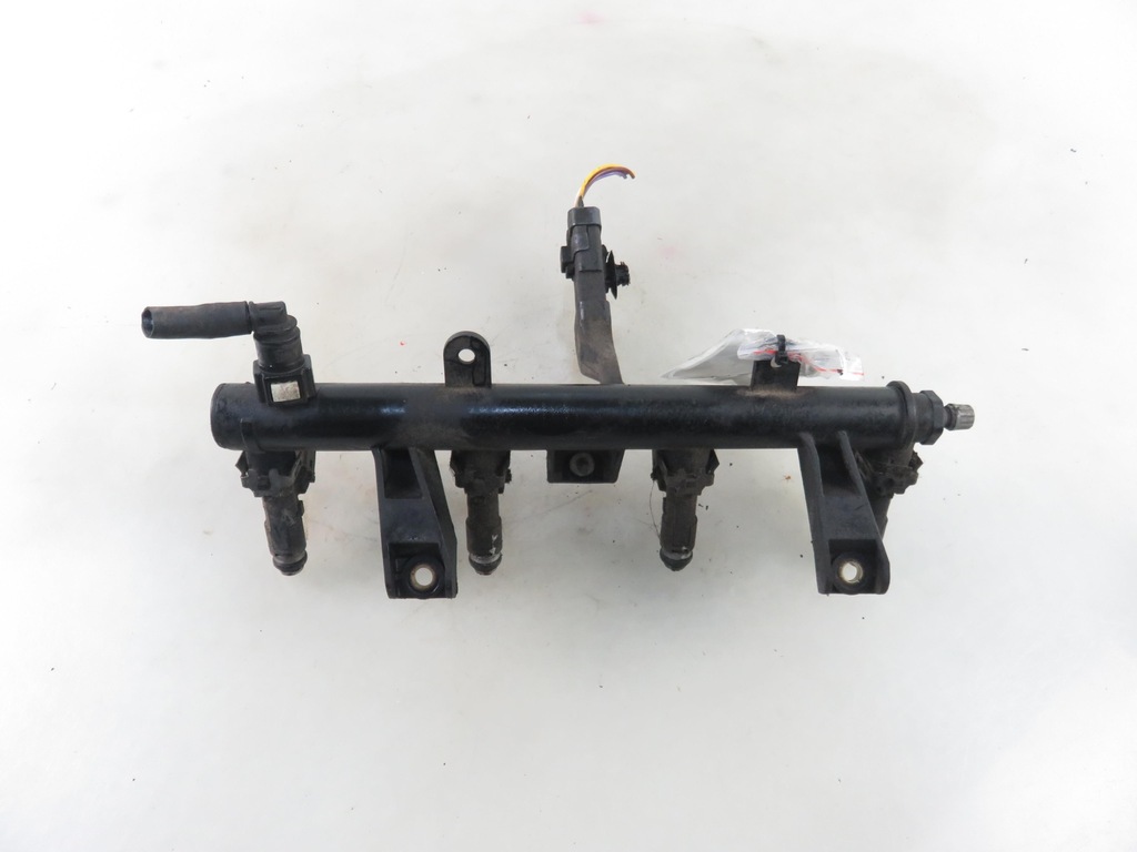 фото №6, Молдинг впрыскная citroen c2 1.1 9628982980d