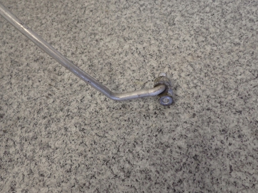 фото №8, Toyota iq 08- шланг кондиционера cienki