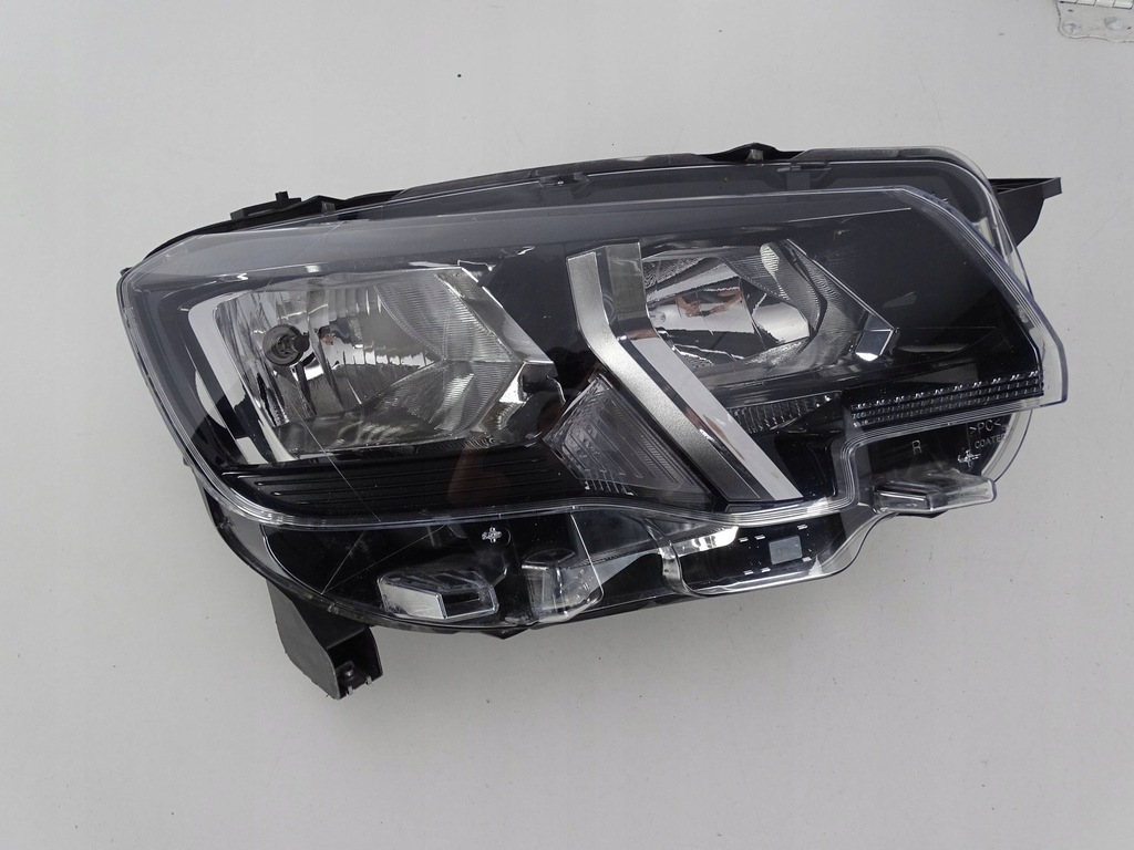 фото №1, Лампа передня права peugeot partner rifter iv