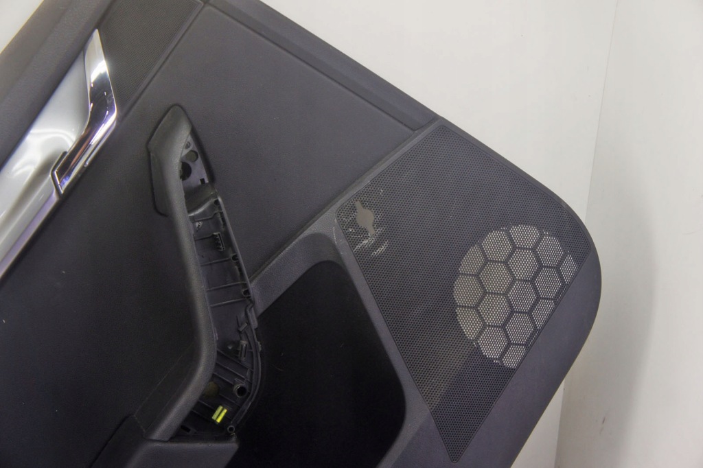 фото №6, Nz149 skoda octavia iii обшивка дверь левый задняя универсал