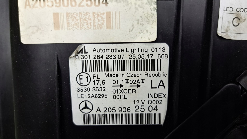 Mercedes c-klasa w205 full led фара передняя Недорого