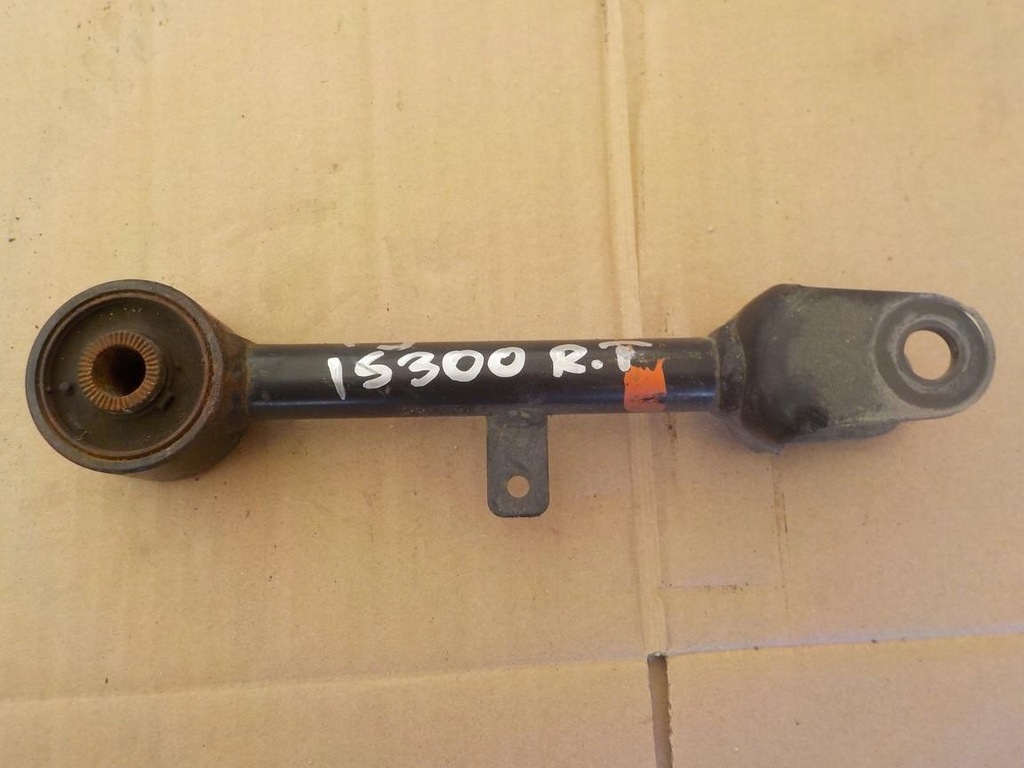 фото №1, Рычаг правый задняя lexus is300 rc 2013-2020
