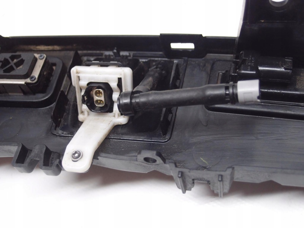 фото №13, Молдинг камера led кришки evoque ii k8d2-404c42-a