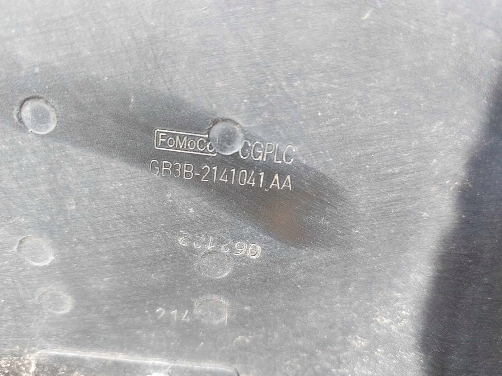 фото №9, Ford ranger 13-21 rok левая четверть обшивка задняя