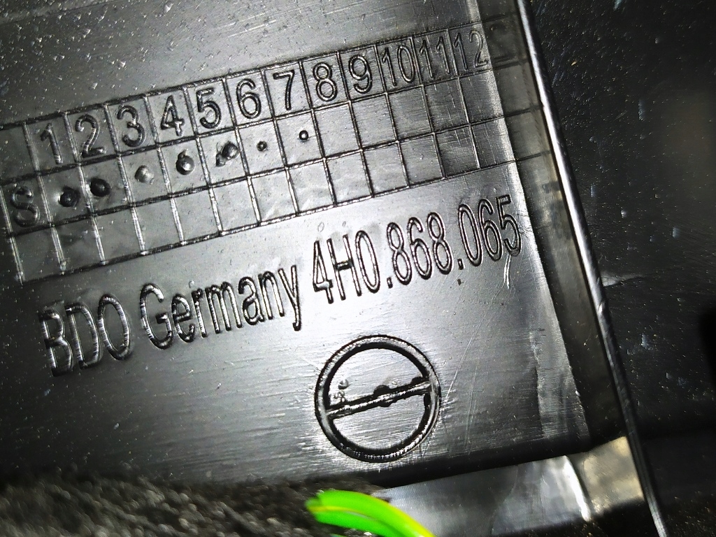 фото №6, Audi a8 d4 оббивка двері обшивка лівий задня