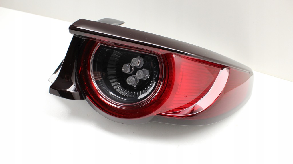 фото №8, Mazda 3 bp lift - лампа правая задняя led 2019+