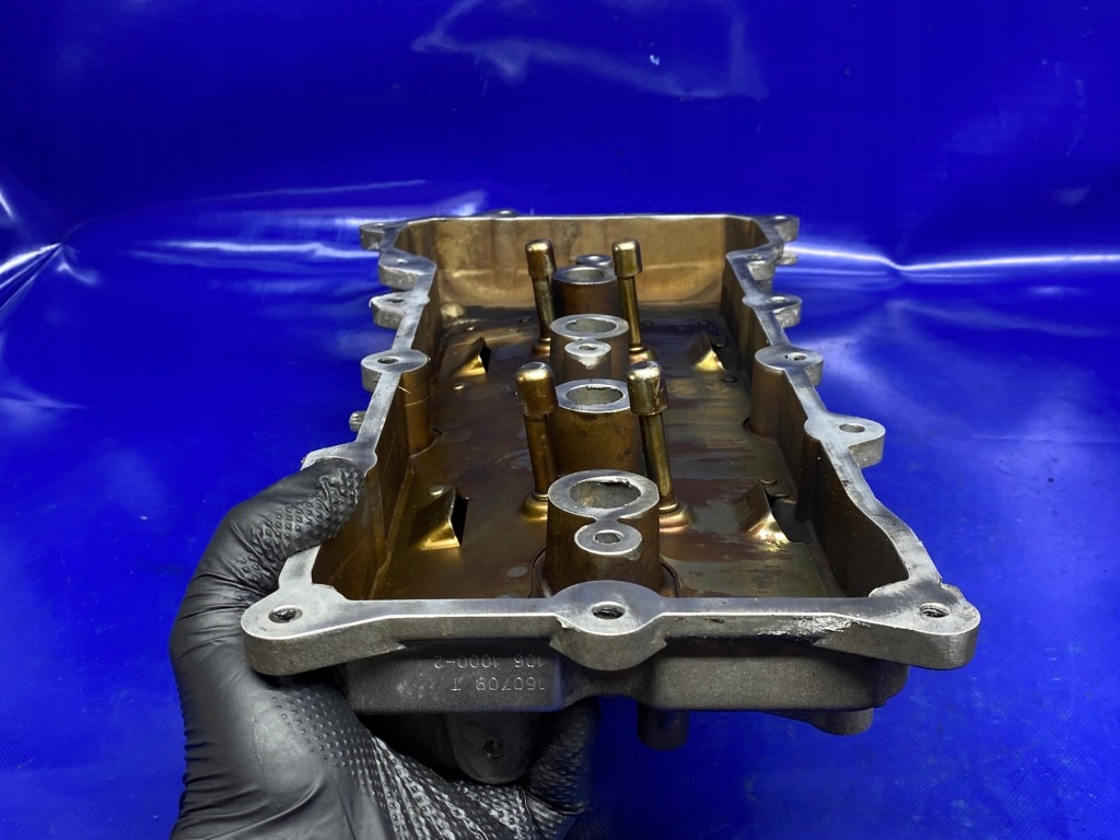 фото №10, Кришка клапанів megane iii scenic iii 1.4 tce h4ja700 h4j 13265xhd7x