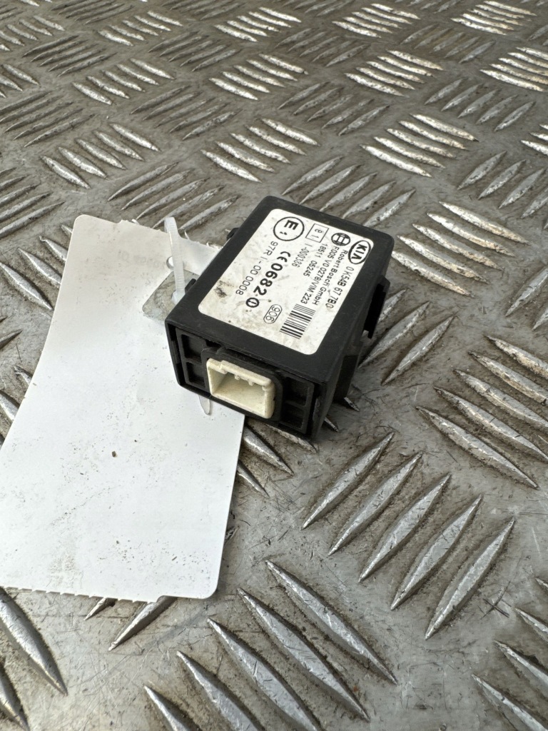 2002 kia carnival модуль імобілайзер 0k54b677b0 Зі Шроту