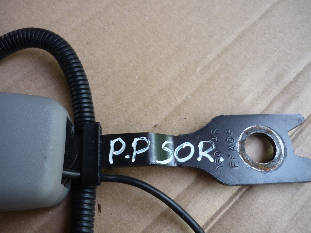 фото №10, Клипса поперечина правый перед kia sorento i europa