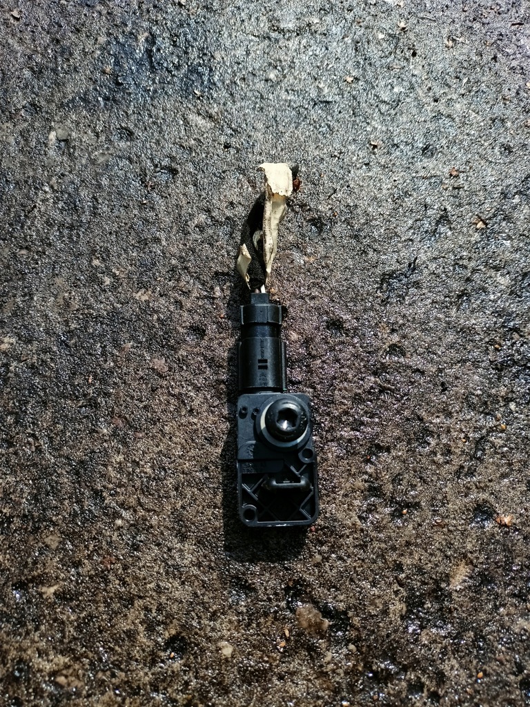 фото №1, Opel insignia a датчик удару 13502341