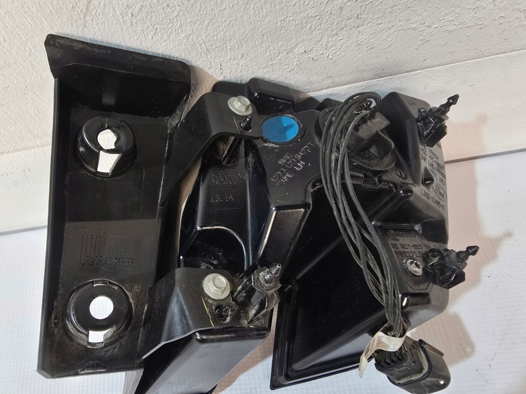 Ford mustang mach e фара ліва задній задня європа lj8b13405ag Зі Шроту