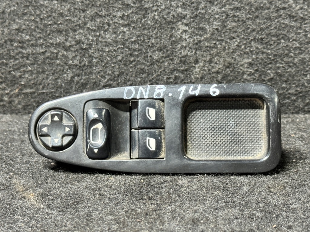 Купити Перемикач вікон дзеркал citroen jumpy ii 14012282xt