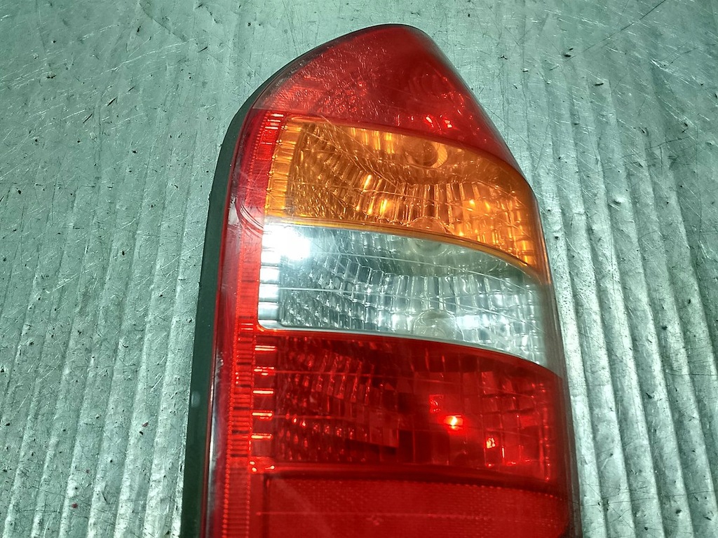 фото №1, Лампа задняя правая opel zafira a