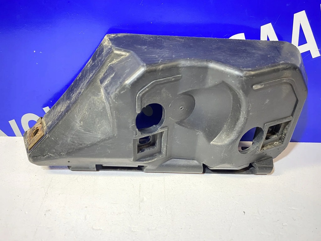 фото №1, Volvo v50 2006 елементи кріпильні