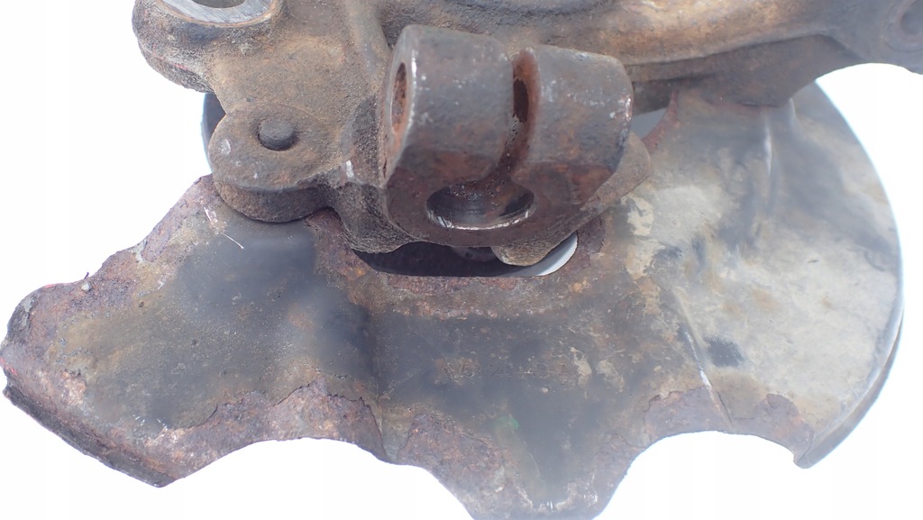 фото №12, Поворотный кулак правый перед ford grand c-max av613k170