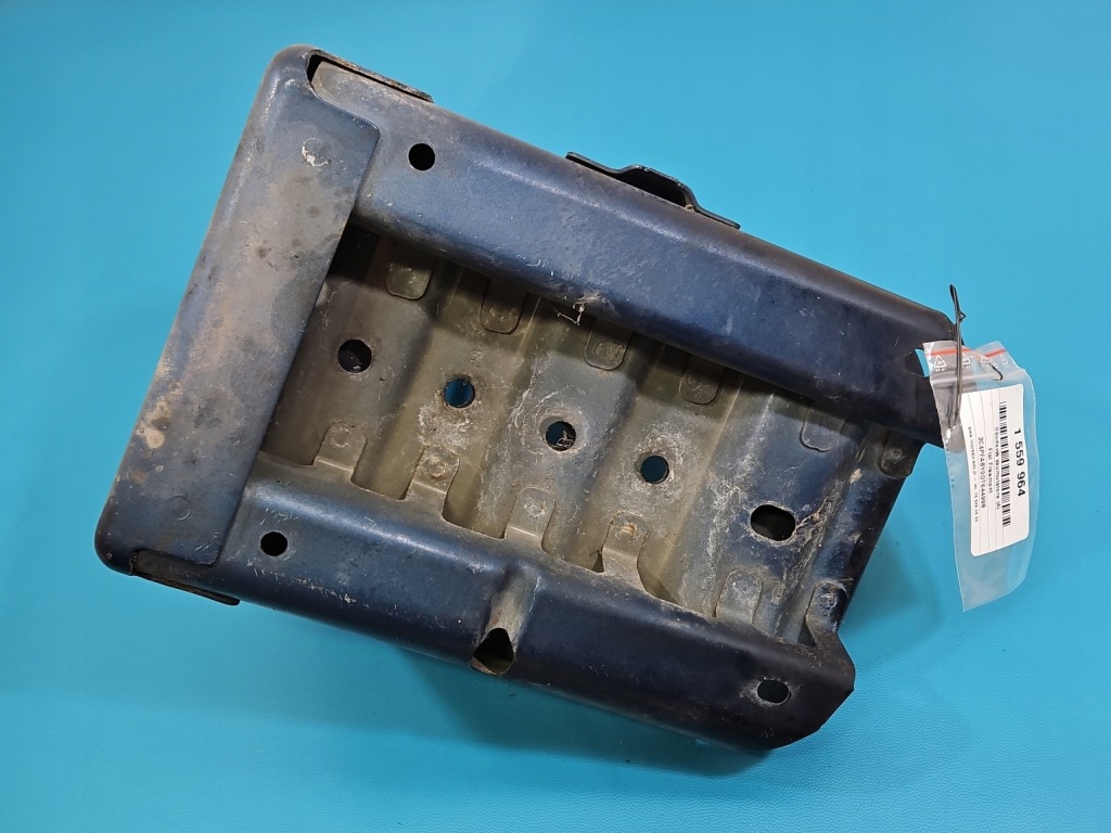 Корпус аккумулятор основание fiat freemont 522aac0713 2.0 jtd с Разборки
