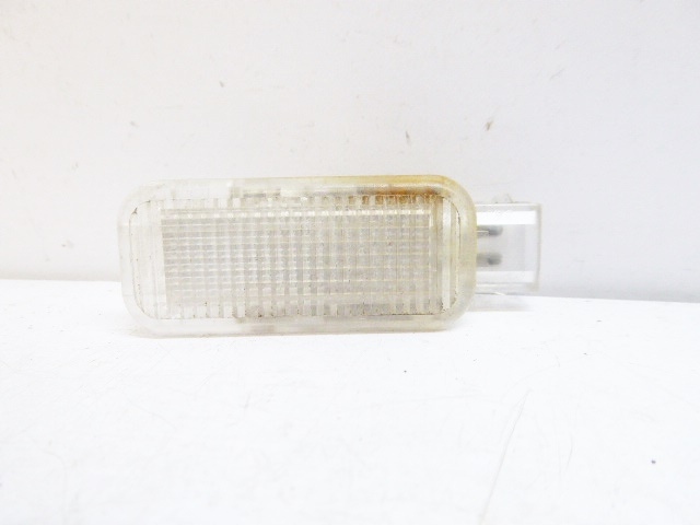 фото №1, Passat b5 lift лампа освещение кабины салона