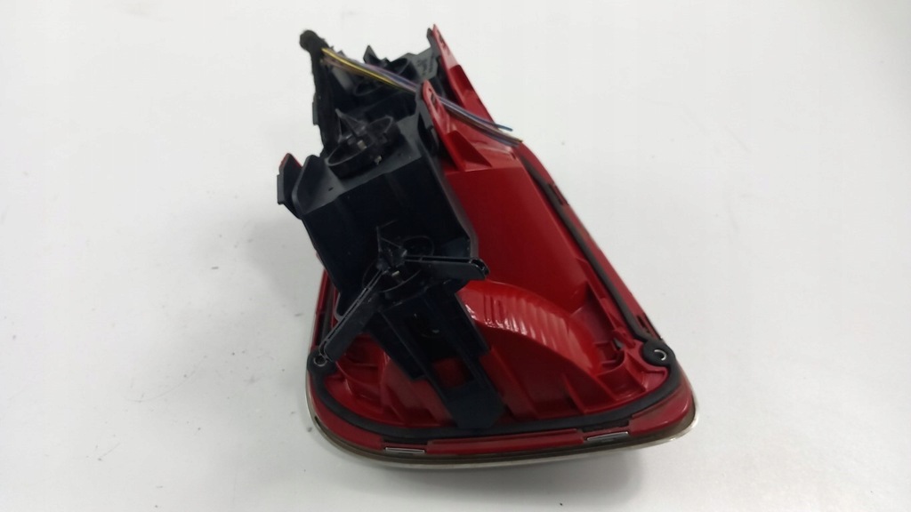 фото №4, Mini cooper r56 лампа задняя правый