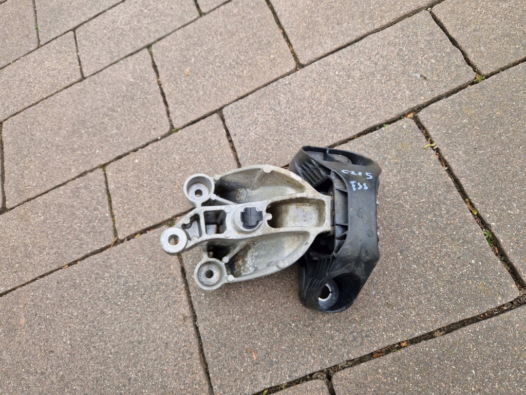 фото №1, Renault clio v captur ii кронштейн двигателя 1.0 tce 112329514r 2019