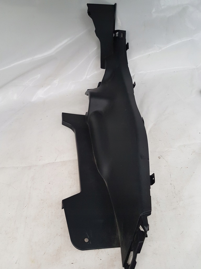 Mazda 3 iv 19- накладка стійка задній седан америка Київ